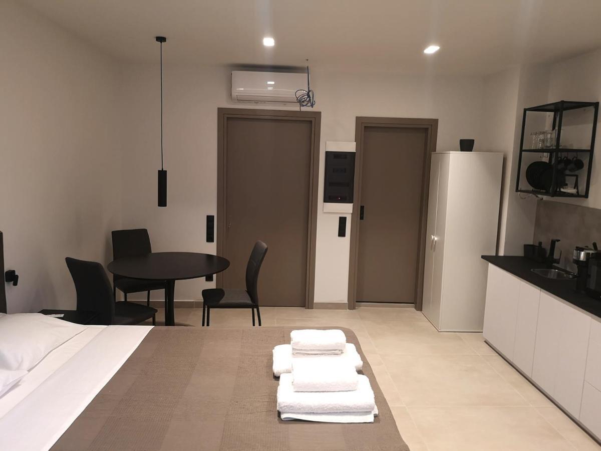 Evripidou Experience - The Suite アテネ エクステリア 写真